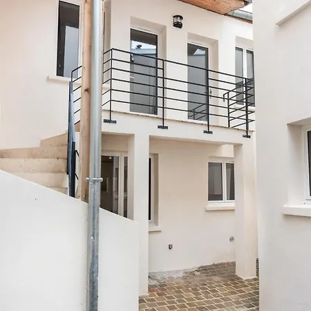 Charming House - 6 Guests - Buttes Chaumont Parc * Parigi